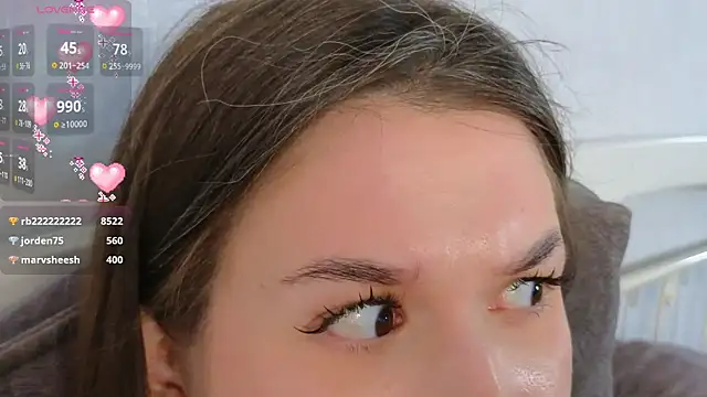 RosanneLaliberty live XXX chat