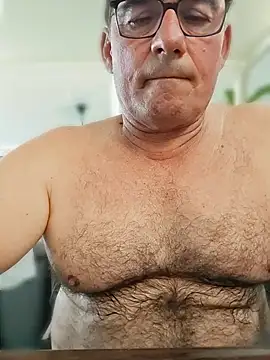 phil_truck_exhib's Live XXX Chat