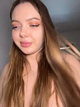 XXX chat uživo modela SinCityDoll