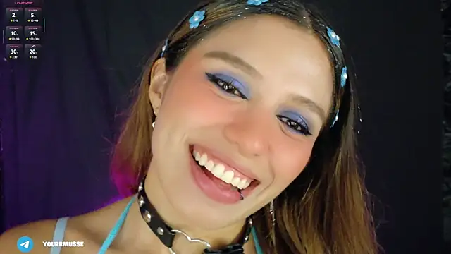 Chat XXX ao vivo de Yourrmuse_