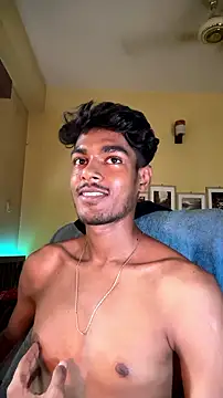 XXX chat uživo modela GunSlay