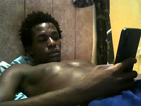 Bigras0011 Chat XXX live