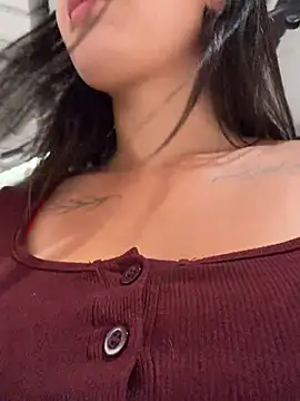 MiraReachn Live XXX chat