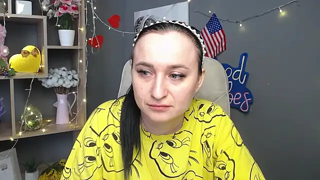 NinaFlawlees' Live XXX Chat
