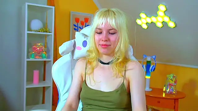 دردشة HannahHollis الجنسية المباشرة