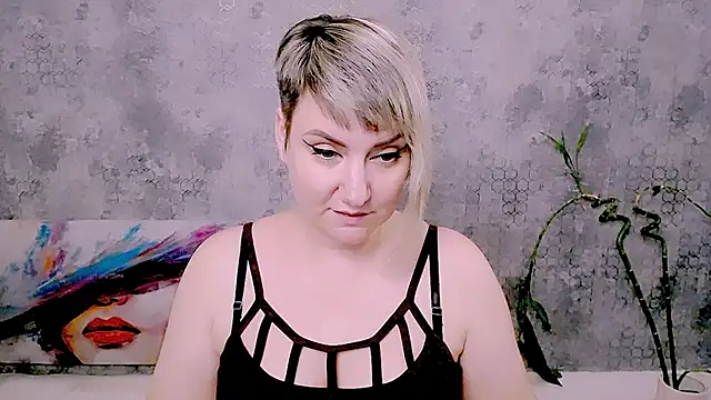 Chat XXX ao vivo de Djullia