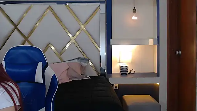 allison_mc – Naživo XXX chat