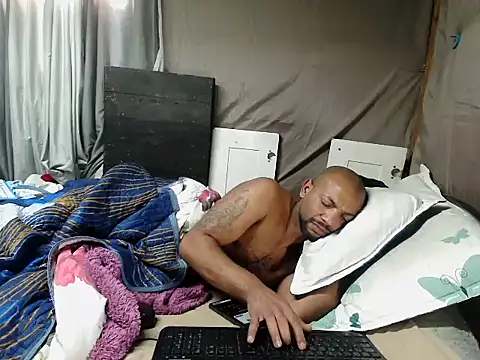 Camodick 现场XXX聊天