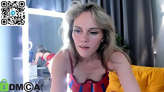 Chat XXX en directo de agatha_roose