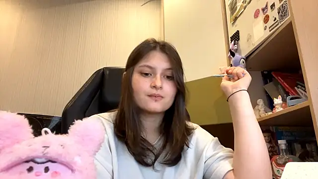 MnemonicSimplism's Live XXX Chat