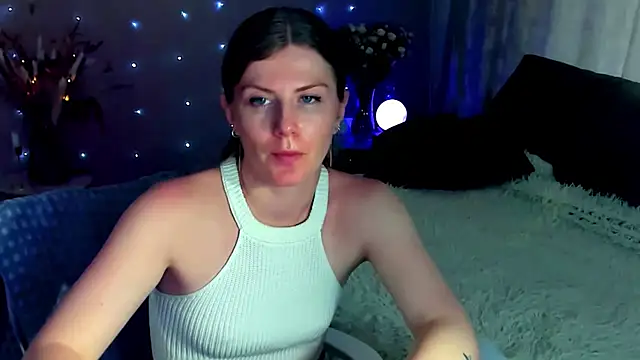 JinnaGreat's Live XXX Chat