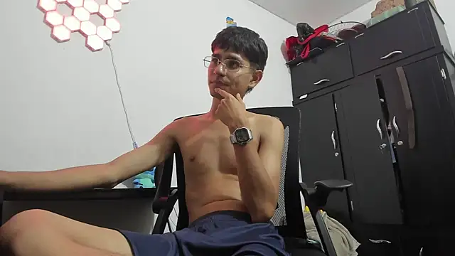 ElverCol Show in webcam