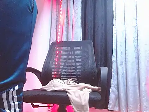 SMOOTHIEBOYS Chat XXX live