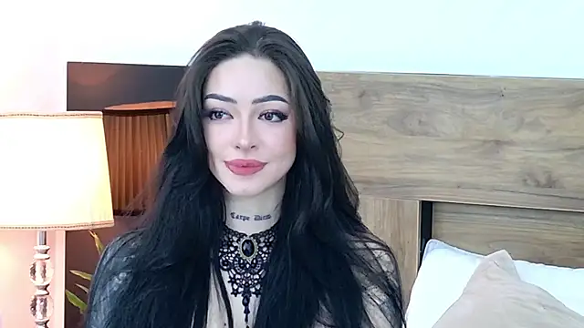AlessandraLovi Adlı Modelin Canlı XXX Sohbeti