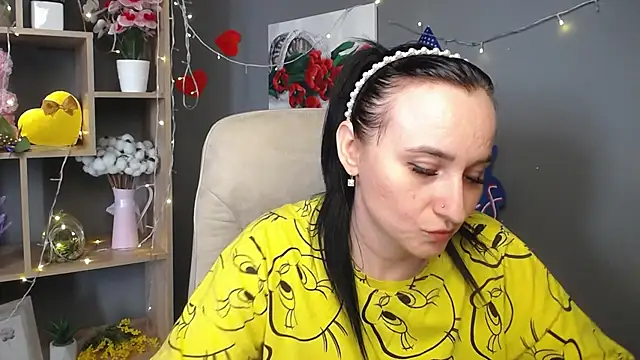 NinaFlawlees Adlı Modelin Canlı XXX Sohbeti