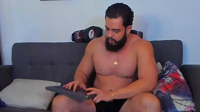 Justin_kingX7 Adlı Modelin Canlı XXX Sohbeti