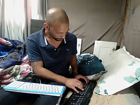 Camodick's Live XXX Chat