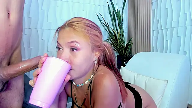 AmazingPartysn Live XXX chat