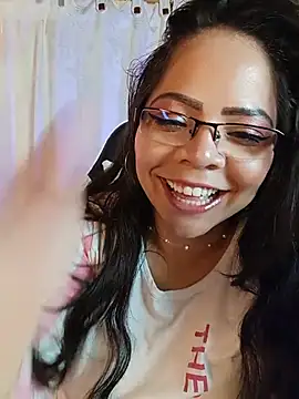XXX chat uživo modela ROUSSE_SINCLAIR