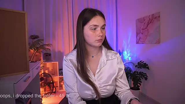 Chat +18 de BettyMarlowe ao vivo