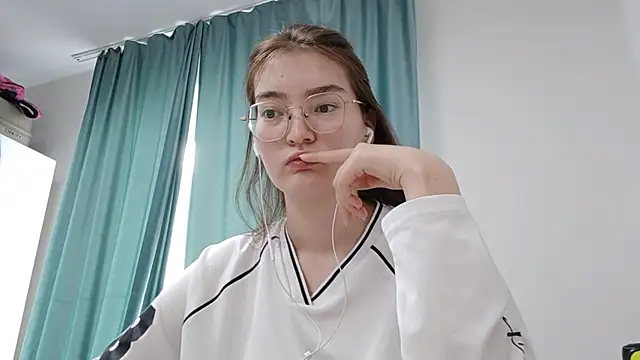 BeatrizGeving – Naživo XXX chat
