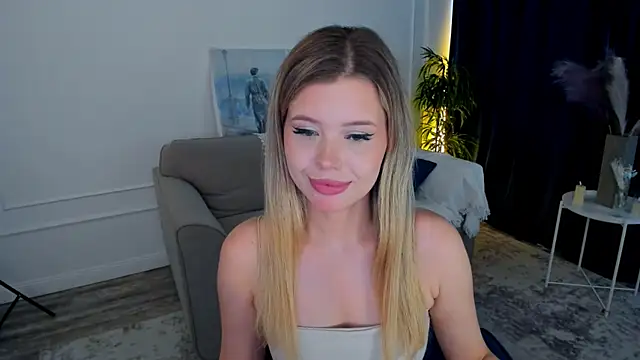 Chatroom XXX en direct de FollowLovee