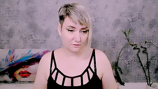 Djullia's Live XXX Chat
