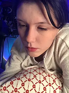 Lilactease élő XXX-chatje