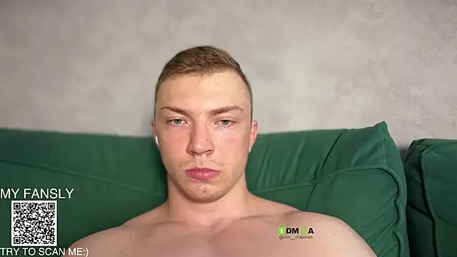 iron__chap Live XXX Chat
