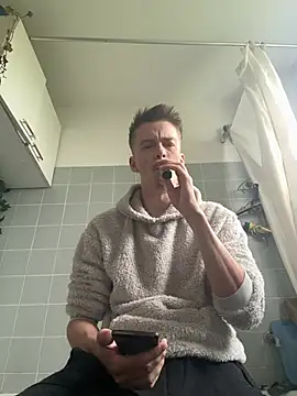 Toyjungee Live XXX-Chat