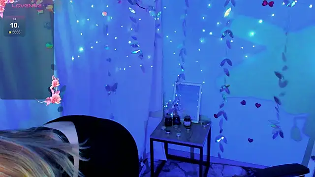 Sweet_me_'s Live XXX Chat