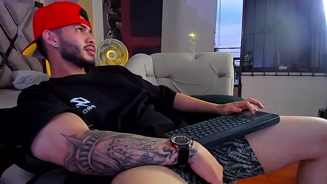 צ'אט XXX בשידור חי של Vincentblack