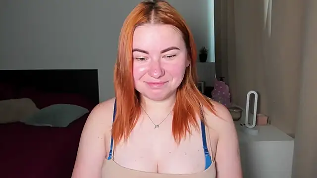 LAYLAxSTAR Adlı Modelin Canlı XXX Sohbeti