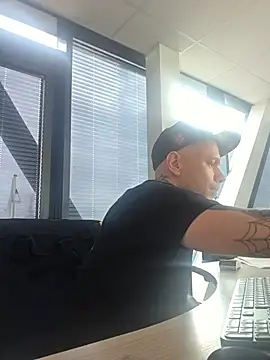 BeYourToy Webcam-Show