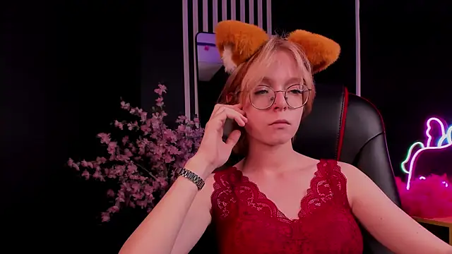 Czat XXX na żywo – FoxxyyPolly