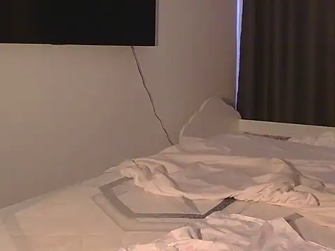 Body_777_: απευθείας συνομιλία ΧΧΧ