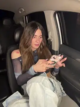 XXX chat uživo modela Lottus_fire