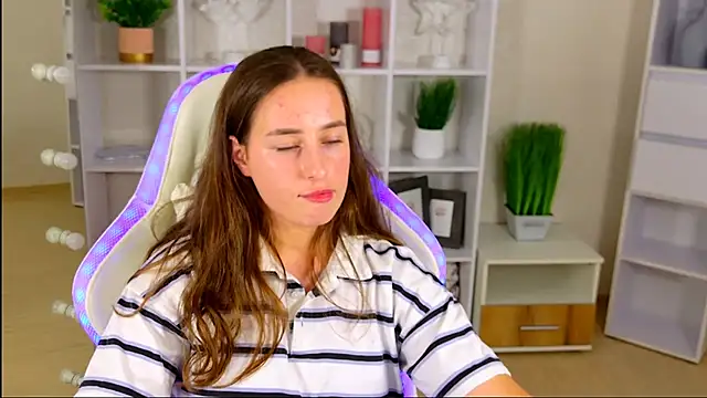 NadinnLn Live XXX chat