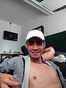 Chat XXX ao vivo de MateoCollins2026