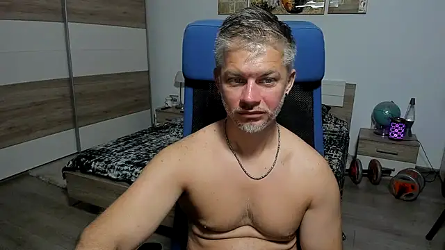دردشة RobbyShawz الجنسية المباشرة