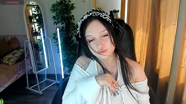 Emma-Blissa 现场XXX聊天