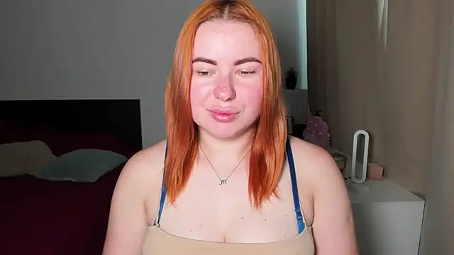 LAYLAxSTAR Adlı Modelin Canlı XXX Sohbeti