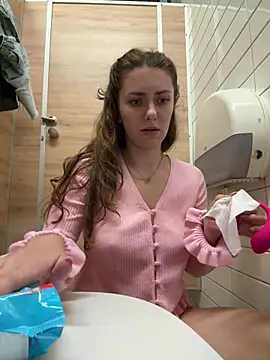 MariiD: απευθείας συνομιλία ΧΧΧ