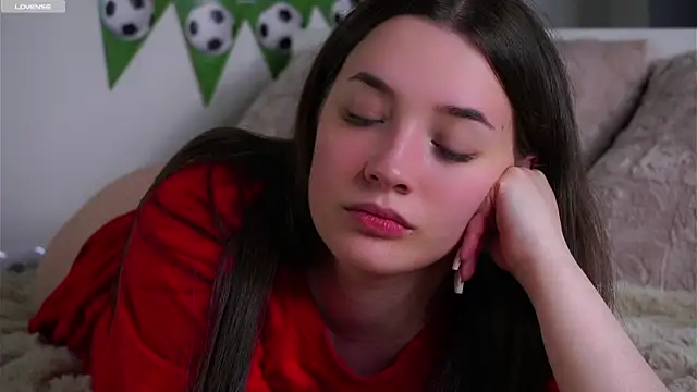 LowOncomingn Live XXX chat