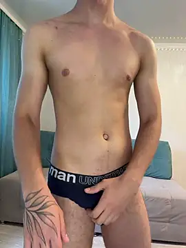 צ'אט XXX בשידור חי של desiredude9