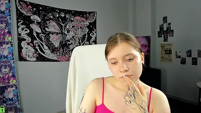 Kylie-Voss' Live XXX Chat
