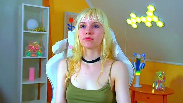 Živý XXX chat HannahHollis