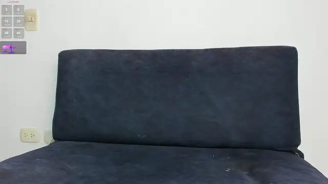 idkusethis Adlı Modelin Canlı XXX Sohbeti