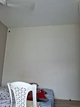 Kamdollie Adlı Modelin Canlı XXX Sohbeti