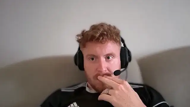 uktutor's Live XXX Chat